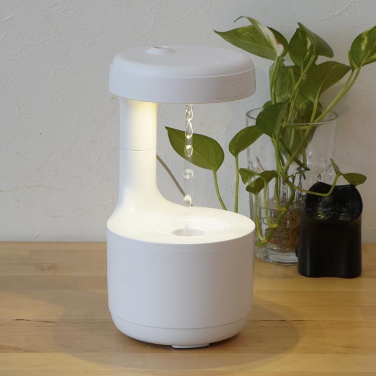 水滴がのぼる加湿器