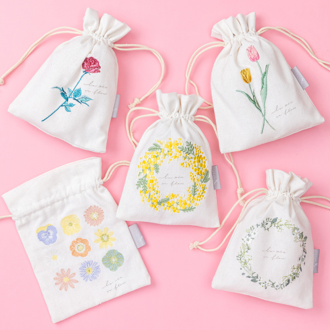 Ito＆刺繍巾着袋