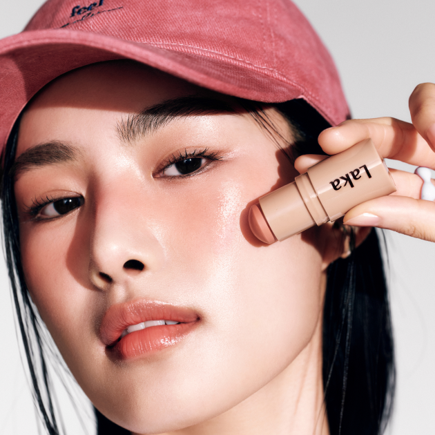 ラカ　サンシールドグローイーチーク