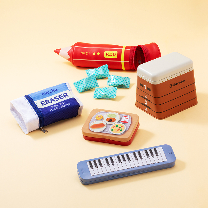 学校モチーフの缶やポーチ