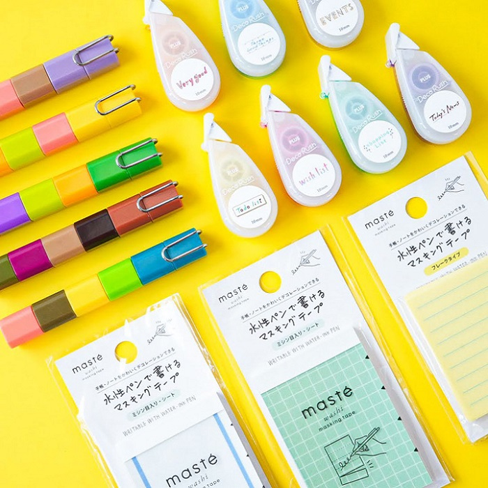 【連載】「文房具の宝箱」#28 いつもの手帳を手軽にアレンジ！おすすめ手帳周辺アイテム３選 2025.10.10