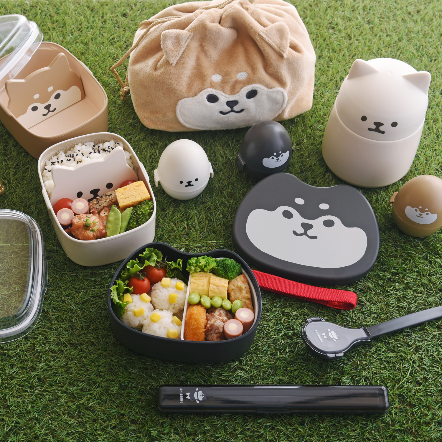 【ムームーフレンズ】 インパクト抜群でお顔がかわいいランチグッズ