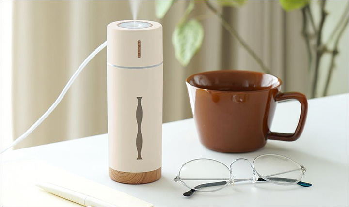 木の素材感を取り入れたかわいらしい加湿器