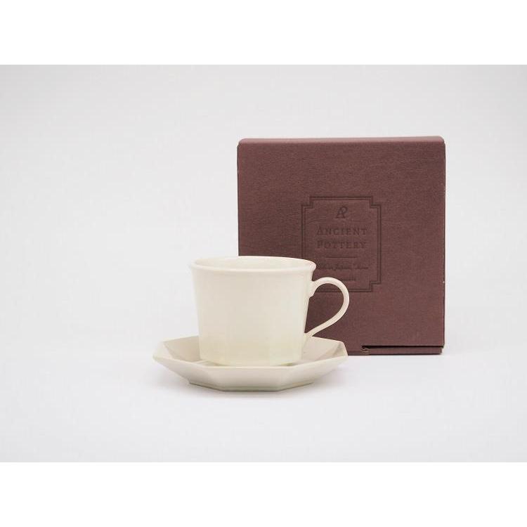 オクタゴナルカップ&ソーサー 240ml ホワイト エイシェントポタリー プレート:からし