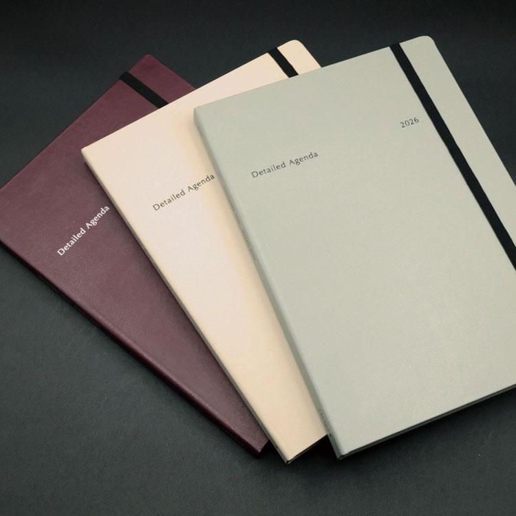 2025年12月始まり手帳 週間バーチカルレフト A5 ハードカバー ワイン ワイン