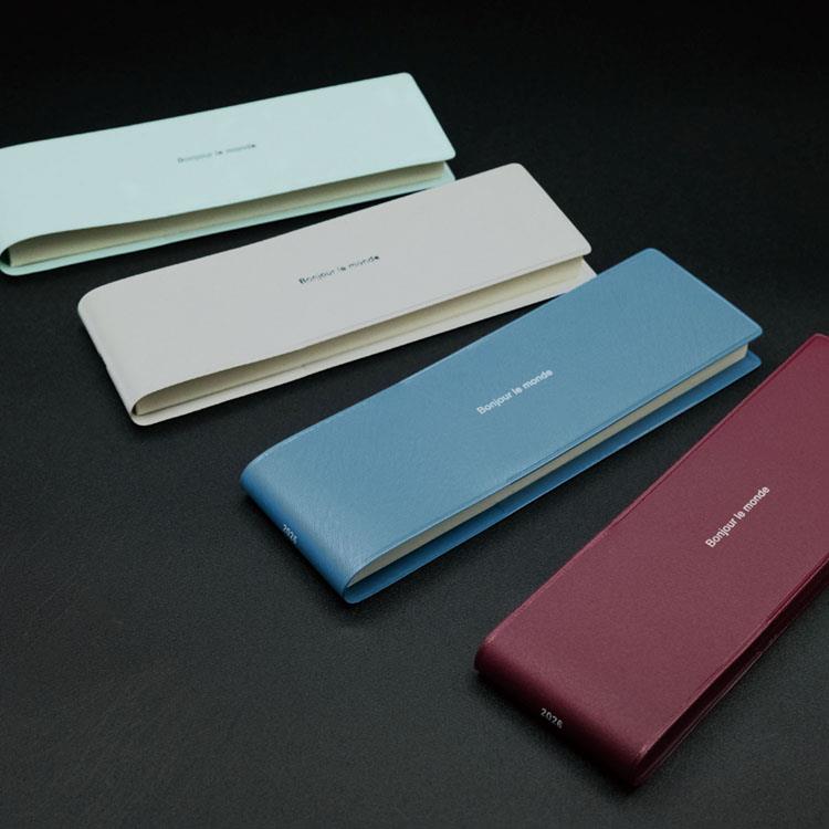 2025年12月始まり 週間ブロック A5変型 スティックダイアリー タイポ ライトグレー ライトグレー