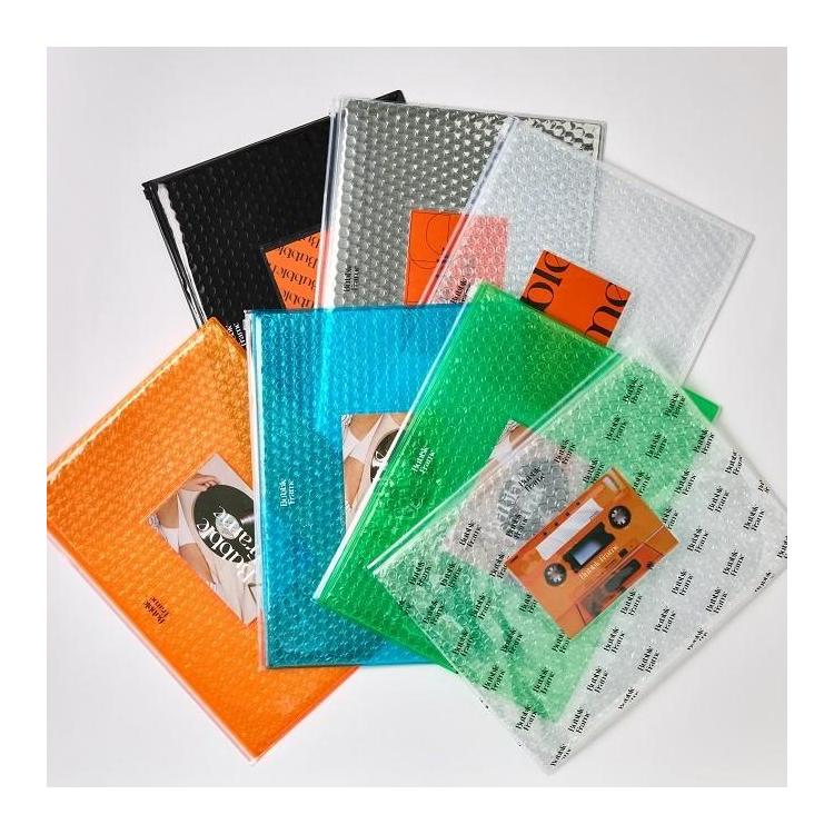 バブルラップポーチ S ブラック(ブラック) ステーショナリー ロフトネットストア