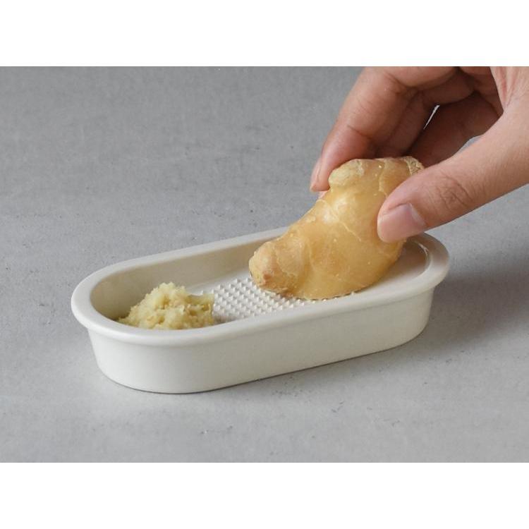 タク ショウガおろし ホワイト ホワイト