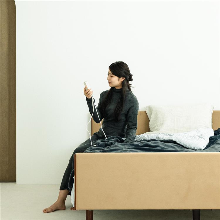 HEATED BLANKET 188×130cmチャコール チャコール