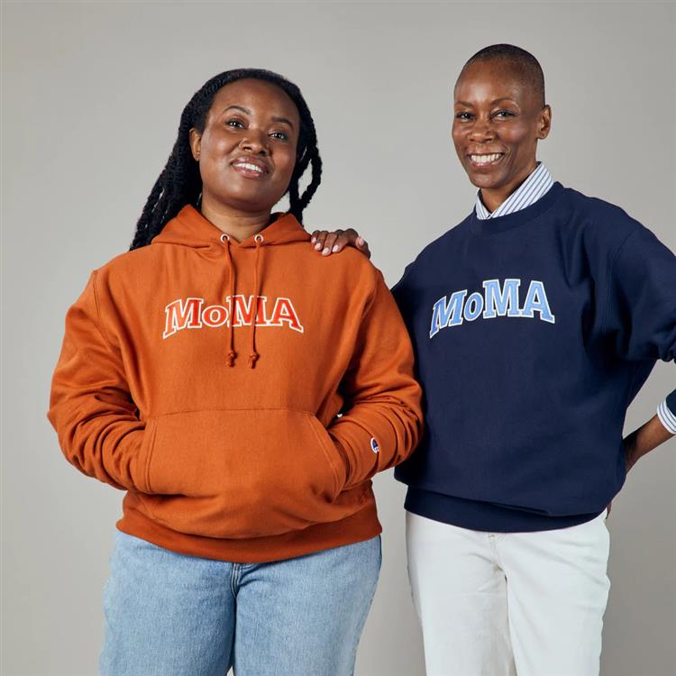 Champion クルーネックスウェットシャツ MoMA Edition ライト