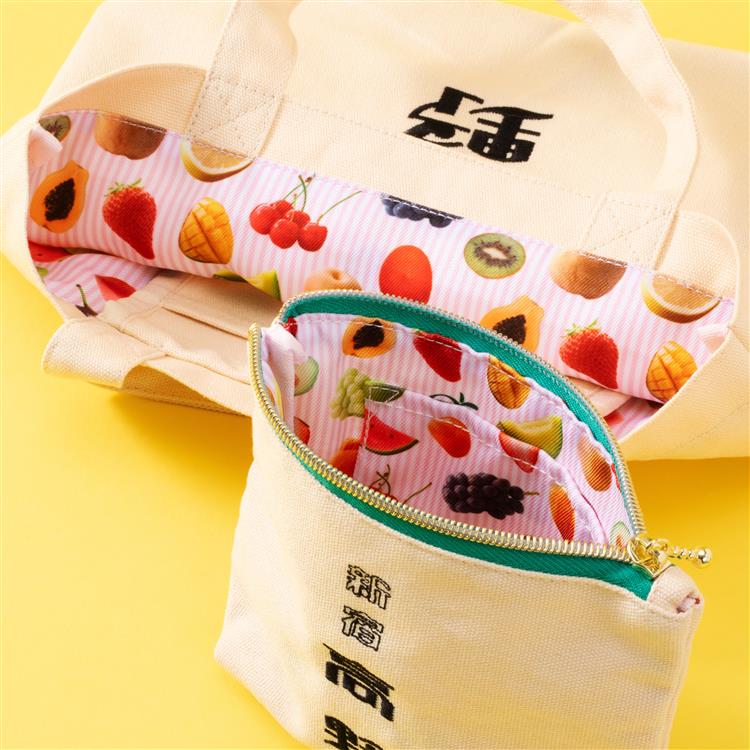 ポーチ 新宿高野