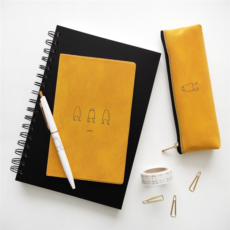 ２０２２年１０月始まり手帳 月間 ａ６変型 新書判 メジェド サンドイエロー サンドイエロー ステーショナリー ロフト公式通販サイト Loft