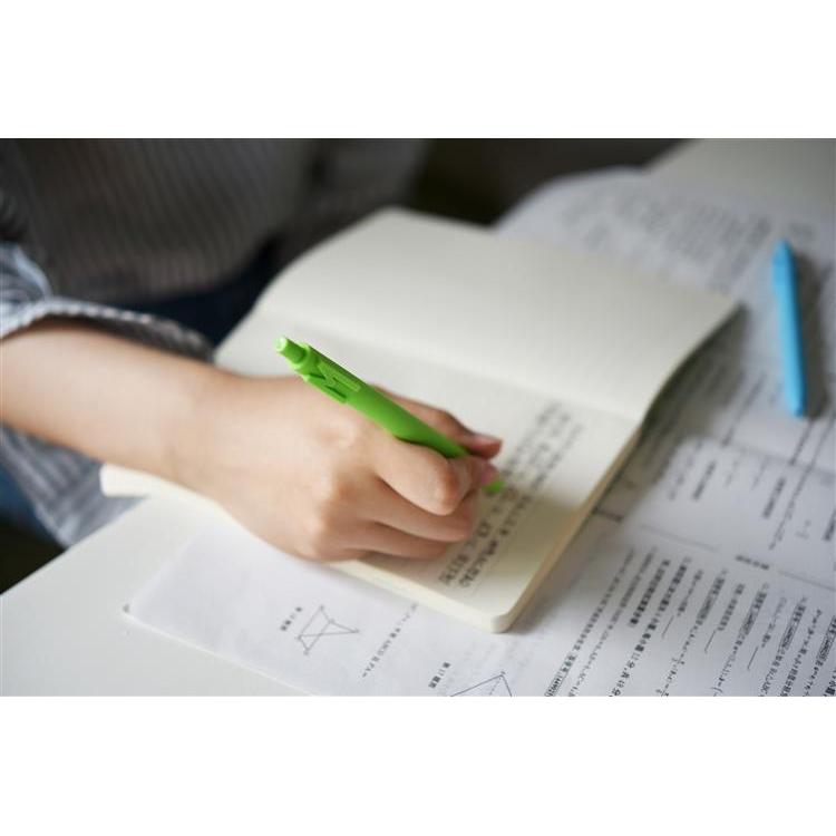 アルファベット ボールペン 0.5mm ゲルインク M M