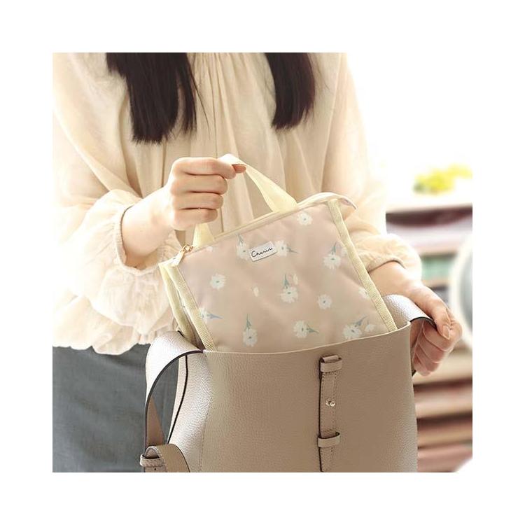 シェリール ランチポーチスクエア ピンクベージュ ピンクベージュ