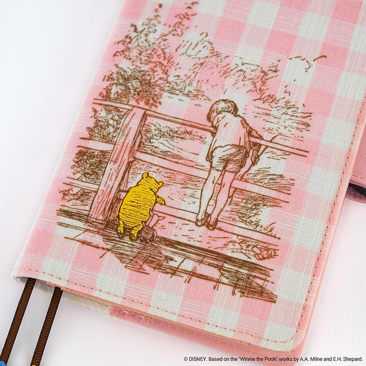 【予約】ほぼ日手帳カバー オリジナルサイズ用(A6) クマのプーさん 棒投げ橋【ロフト限定】