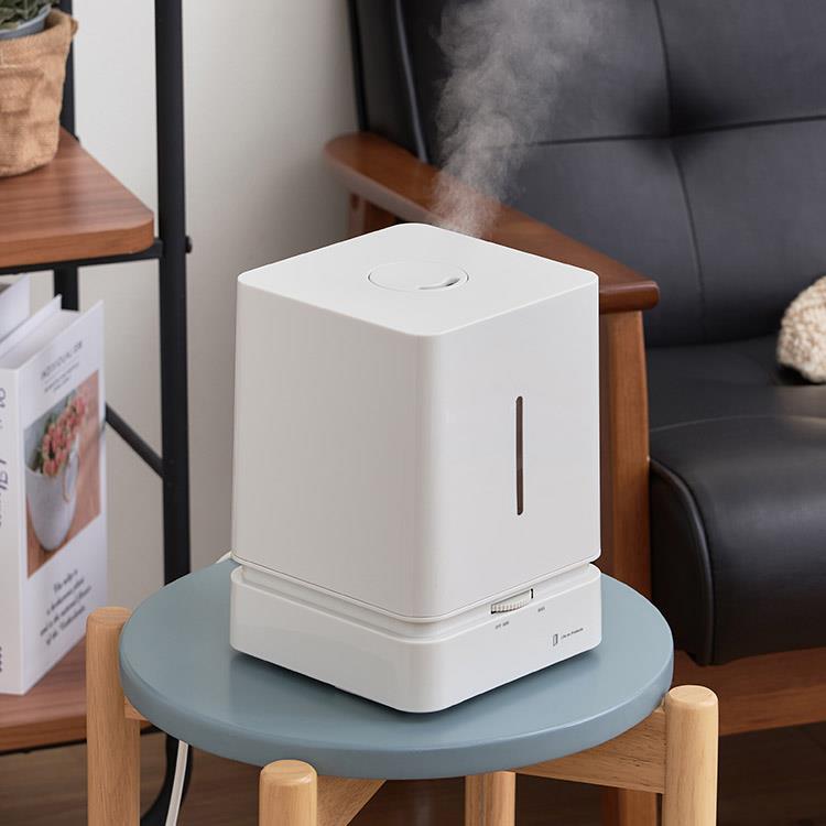 キューブ型加湿器 リリーホワイト