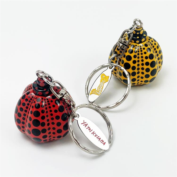 直島 かぼちゃ キーホルダー アートの聖地・直島で見られなかっ