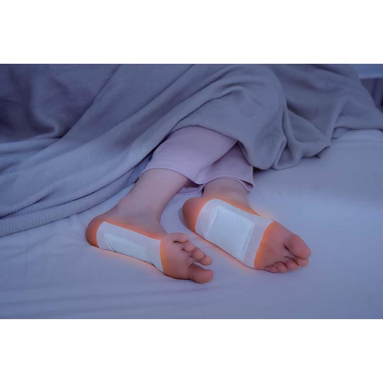 ねおちスト 足うらとろけるパッチ よもぎ 7セット入