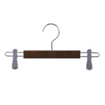 ダークブラウン