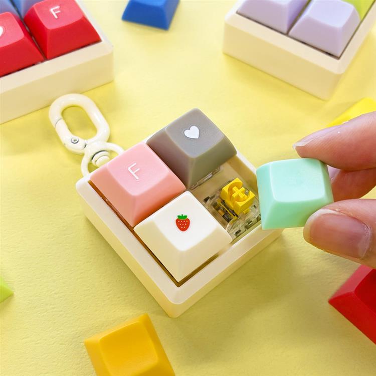 BASE+Keycaps B B