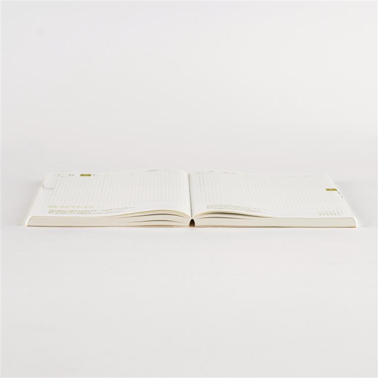 2026年4月始まり カズン 手帳本体 月曜始まり