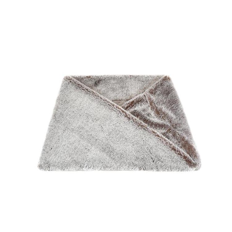 ふわもこファー ハスキースヌード ブラウン