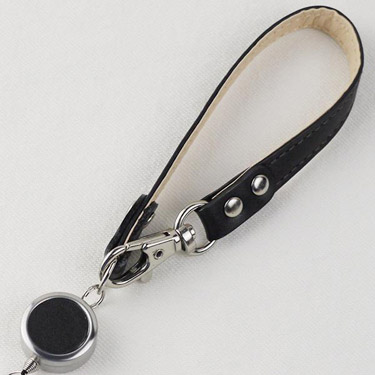 ノワール リール付き マルチストラップ ブラック