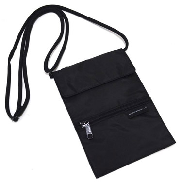 コンパクトポーチ ブラック 地球の歩き方