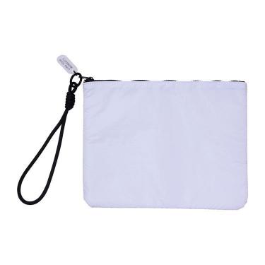 フラットポーチ メタリック フロストホワイト