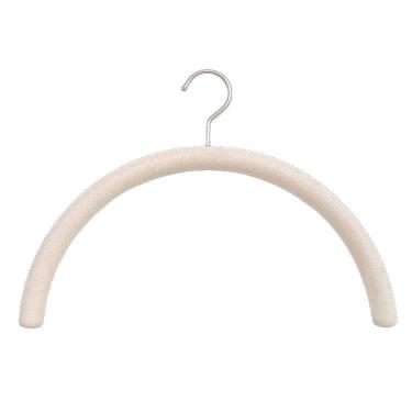 肩をいためない まろやかハンガー もみ殻