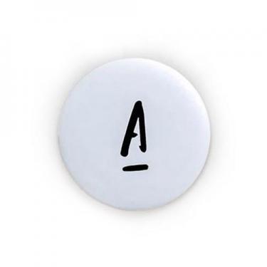 缶バッジ WHOSMiNG A