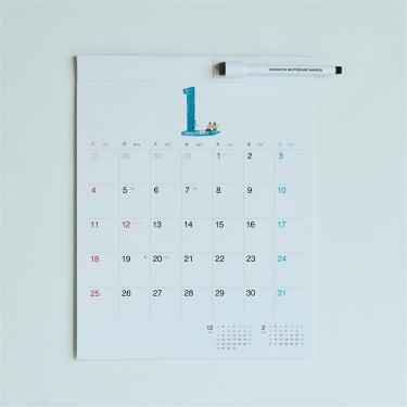 2026年1月始まり 壁掛け ホワイトボードカレンダー ミディアムサイズ
