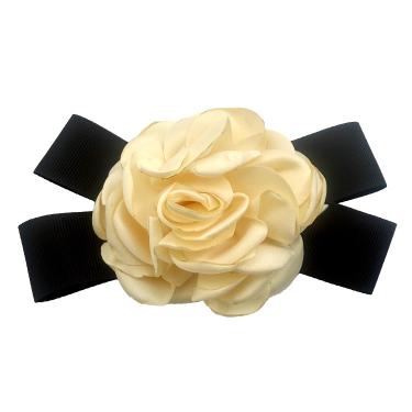 ヘアクリップ　水曜日のアリス　バラ　ホワイト