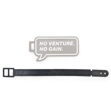 ラゲッジタグ イン・アクション グレー