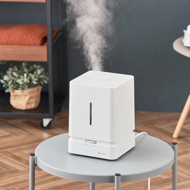 キューブ型加湿器