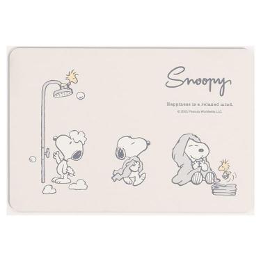 #FOSSILピーナッツ限定腕時計チャーリーブラウンフィギュア付きスタンド Peanuts Collection スヌーピー＆チャーリー・ブラウン – Q&Q