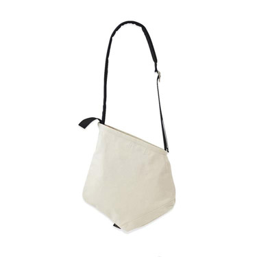 ラスト1点　新品　BAGGU キースヘリング　3D ZIP ポーチ　　セット Baggu 3Dジップセット Keith Haring(Keith Haring): MoMA Design