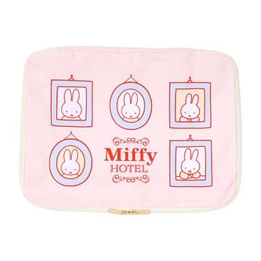 トラベル収納ポーチ